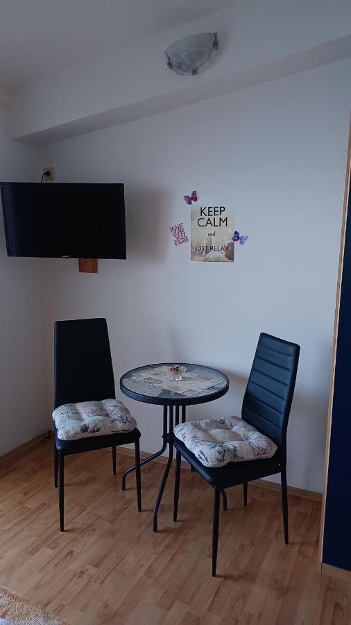 Apartmani Mary Dugi Rat Εξωτερικό φωτογραφία