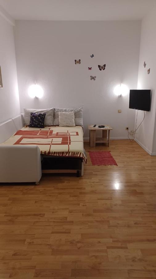 Apartmani Mary Dugi Rat Εξωτερικό φωτογραφία