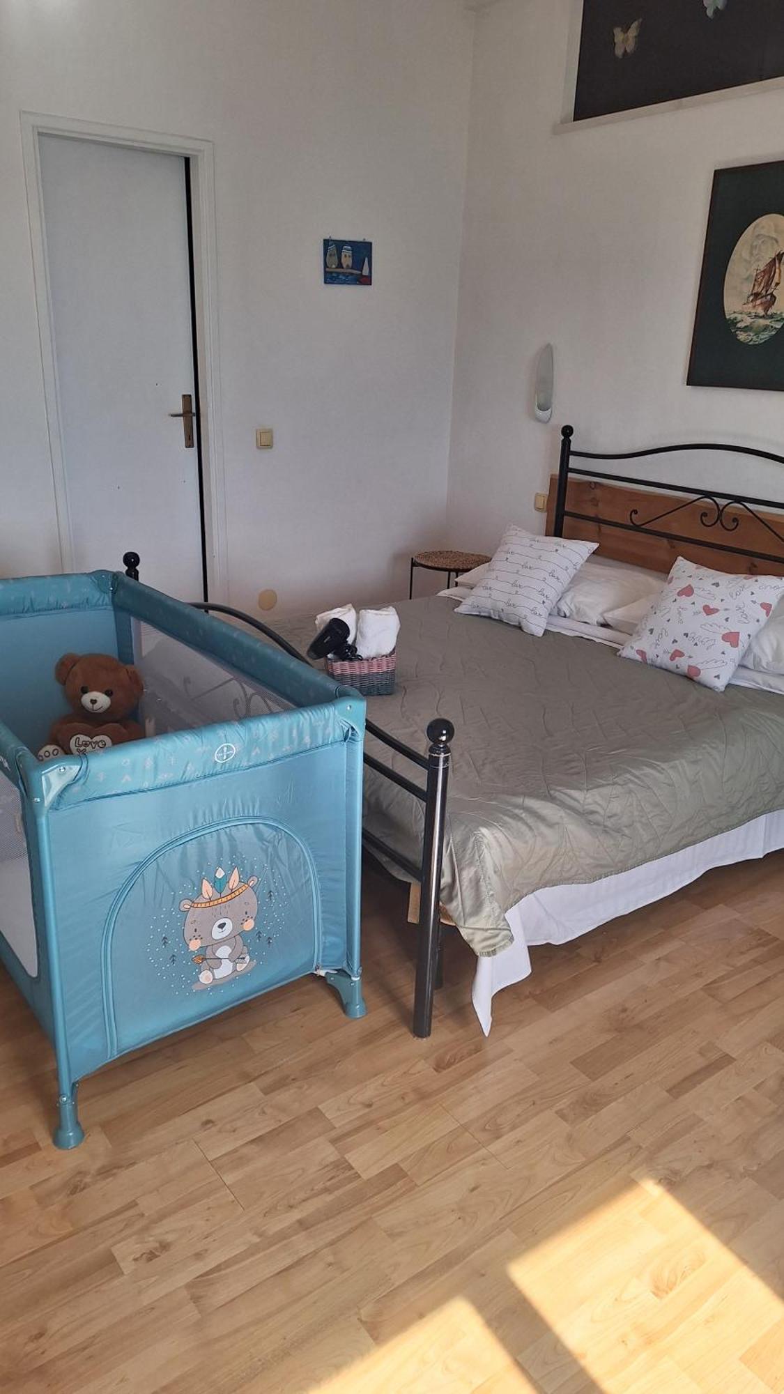 Apartmani Mary Dugi Rat Εξωτερικό φωτογραφία